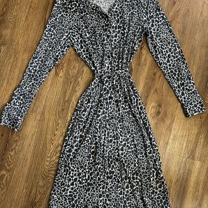 The Limited Silk Black and Gray Patterned Long Sleeve Dress